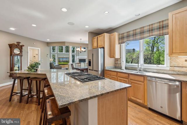 1834 ELGIN DRIVE, Vienna, VA 22182