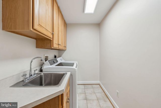 1834 ELGIN DRIVE, Vienna, VA 22182
