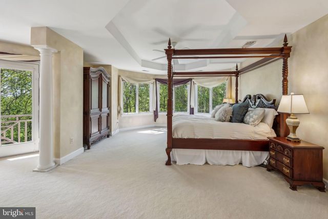 1834 ELGIN DRIVE, Vienna, VA 22182