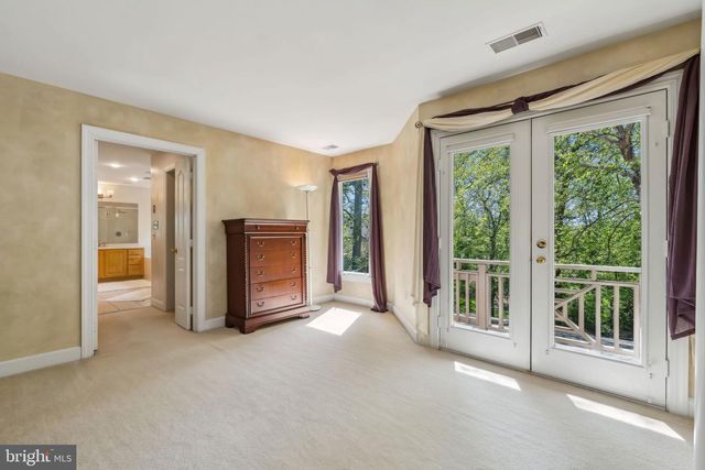 1834 ELGIN DRIVE, Vienna, VA 22182