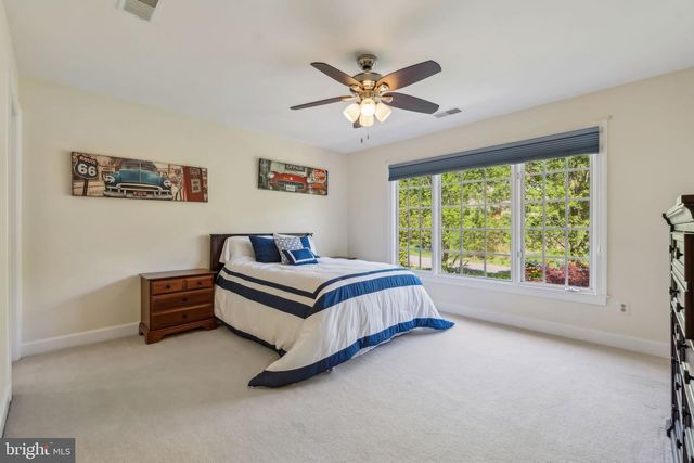 1834 ELGIN DRIVE, Vienna, VA 22182