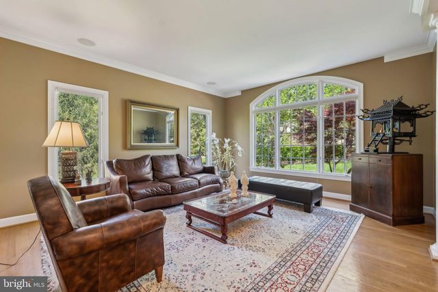 1834 ELGIN DRIVE, Vienna, VA 22182