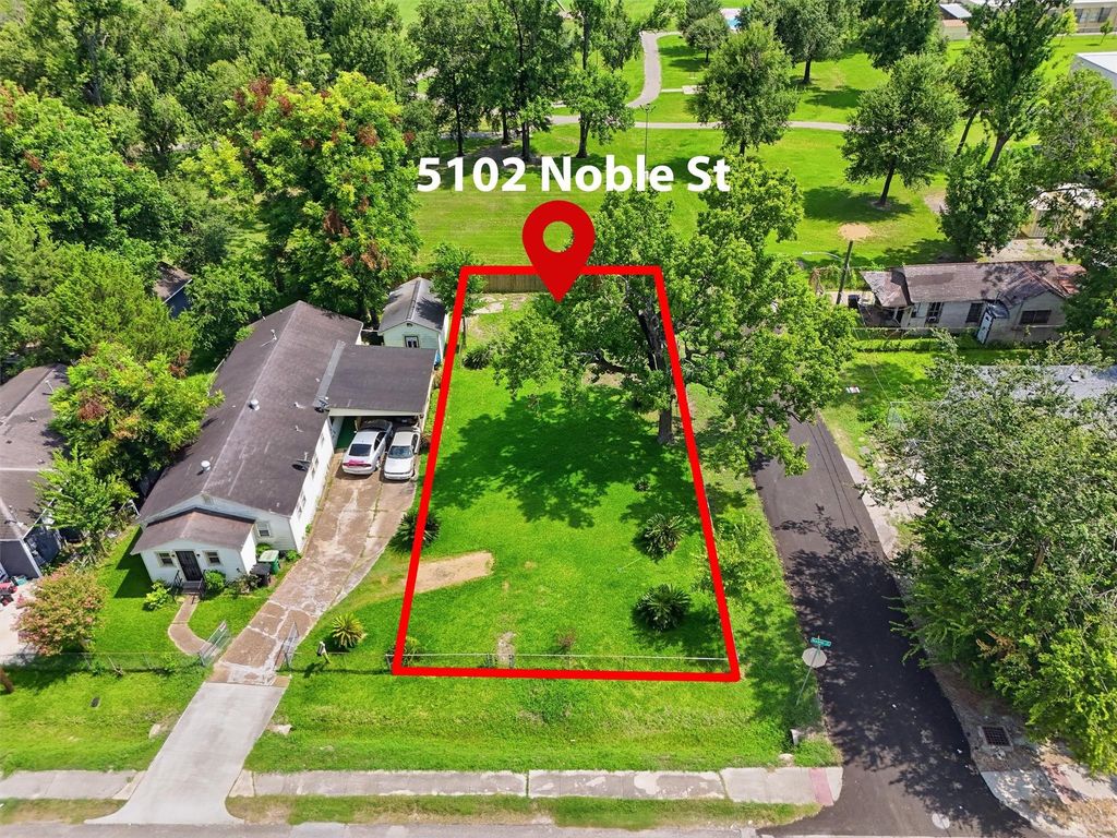 5102 Noble Street, Houston, TX 77020