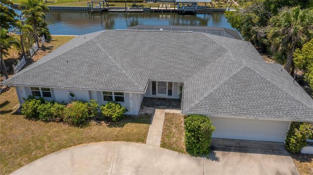 137 SINCLAIR STREET SE, Port Charlotte, FL 33952