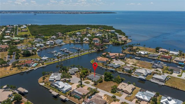 137 SINCLAIR STREET SE, Port Charlotte, FL 33952