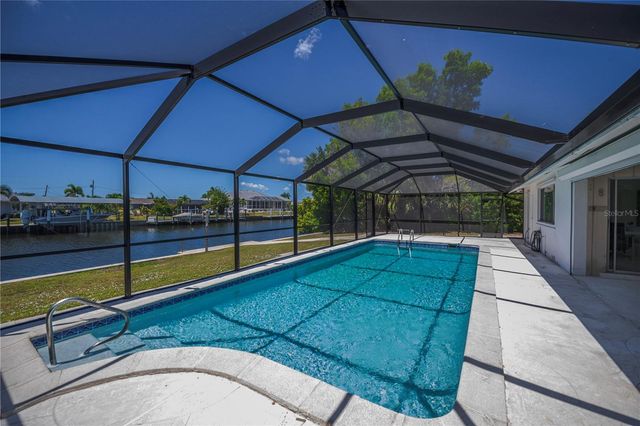 137 SINCLAIR STREET SE, Port Charlotte, FL 33952