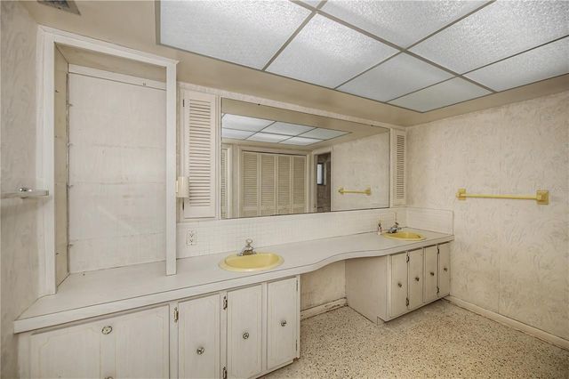 137 SINCLAIR STREET SE, Port Charlotte, FL 33952