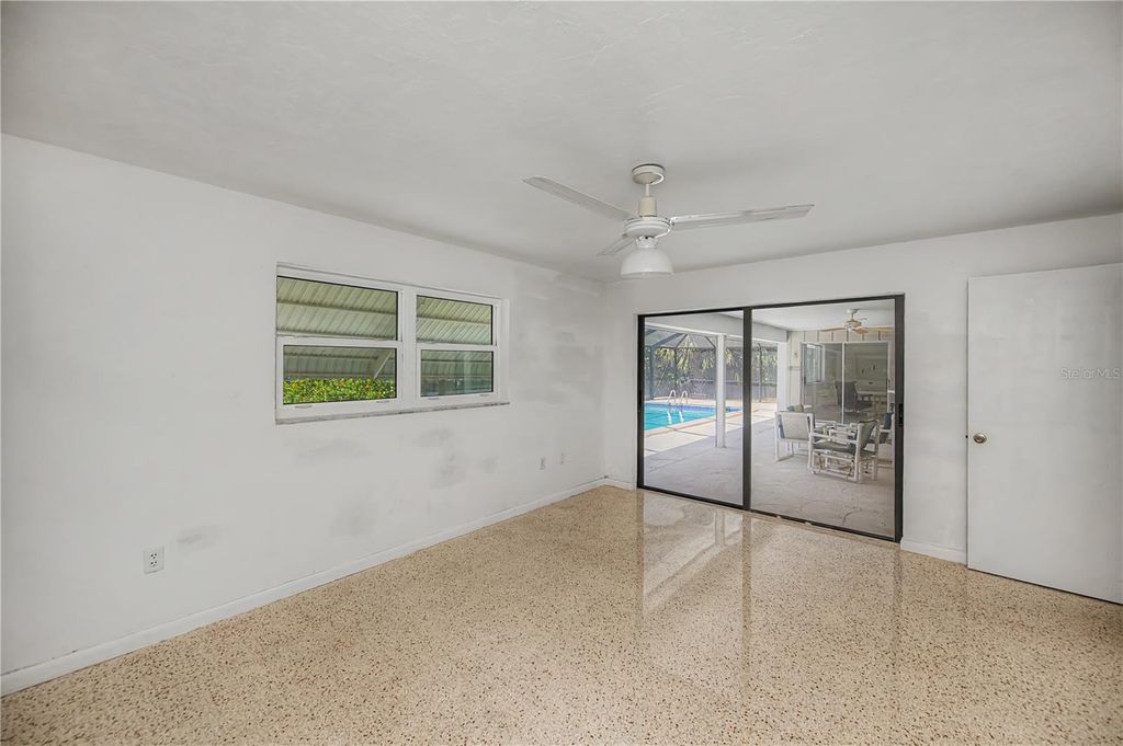 Image 33 of property listing at 137 SINCLAIR STREET SE, Port Charlotte, FL 33952