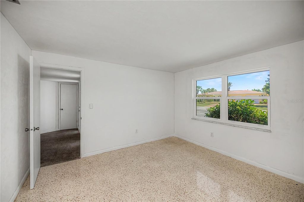 Image 40 of property listing at 137 SINCLAIR STREET SE, Port Charlotte, FL 33952