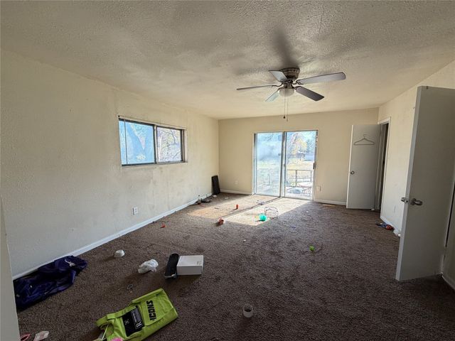 446 Town Creek Drive, Dallas, TX 75232