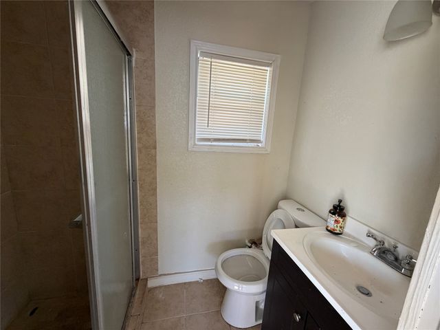 446 Town Creek Drive, Dallas, TX 75232