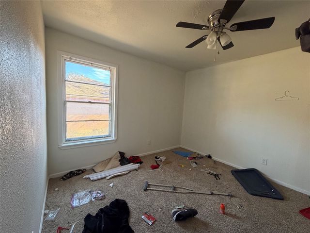 446 Town Creek Drive, Dallas, TX 75232