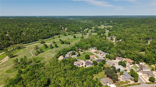 31 Skelton Drive, Bella Vista, AR 72715