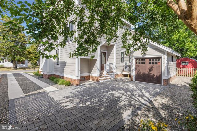 11 E MECHANIC ST, West Cape May, NJ 08204