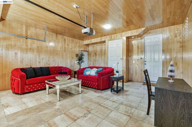 5065 Carbondale Way, Antioch, CA 94531