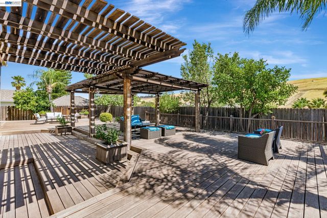 5065 Carbondale Way, Antioch, CA 94531