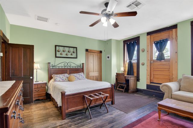 1312 N 22nd Street, Waco, TX 76707