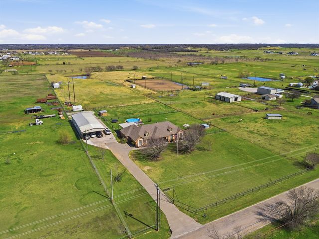 7229 County Road 1205, Rio Vista, TX 76093