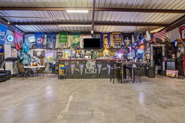 7229 County Road 1205, Rio Vista, TX 76093