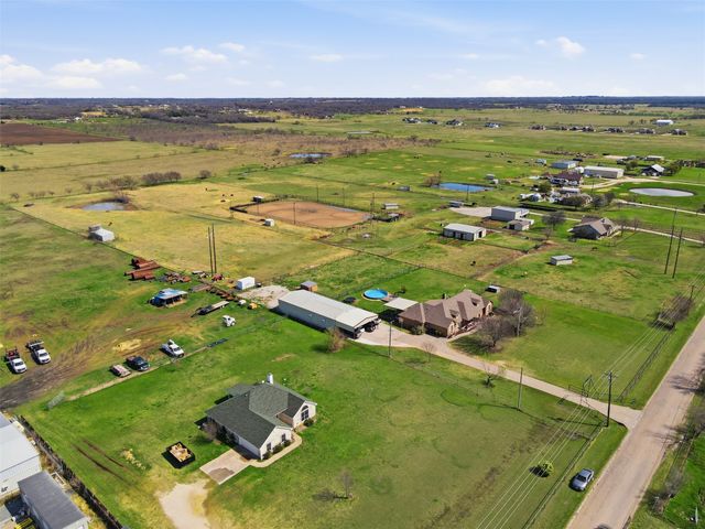 7229 County Road 1205, Rio Vista, TX 76093