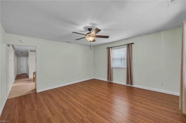 2931 Delaware Xing, Virginia Beach, VA 23453
