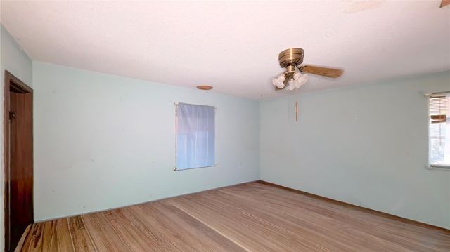 748 County Road 296d, Alvin, TX 77511