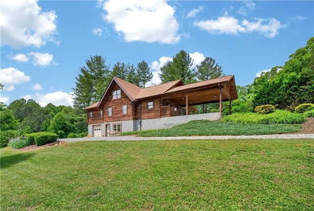 178 Kelly Trail, Mount Airy, NC 27030