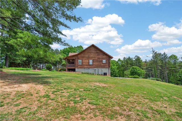 178 Kelly Trail, Mount Airy, NC 27030