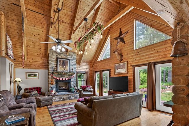 178 Kelly Trail, Mount Airy, NC 27030