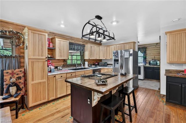 178 Kelly Trail, Mount Airy, NC 27030
