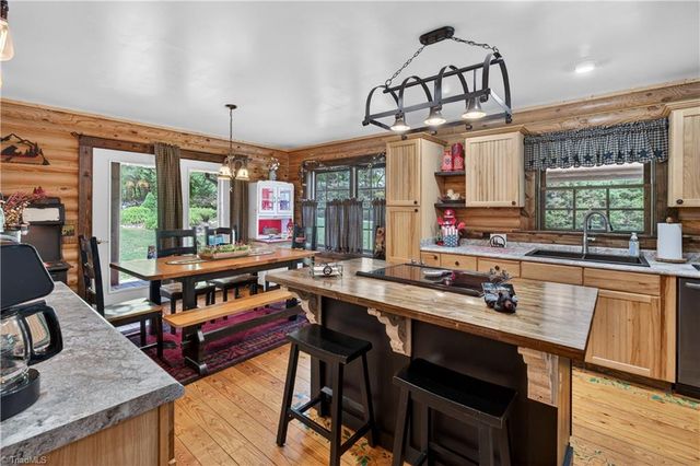178 Kelly Trail, Mount Airy, NC 27030