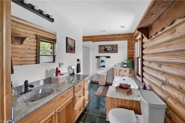 178 Kelly Trail, Mount Airy, NC 27030