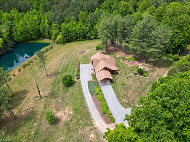 178 Kelly Trail, Mount Airy, NC 27030