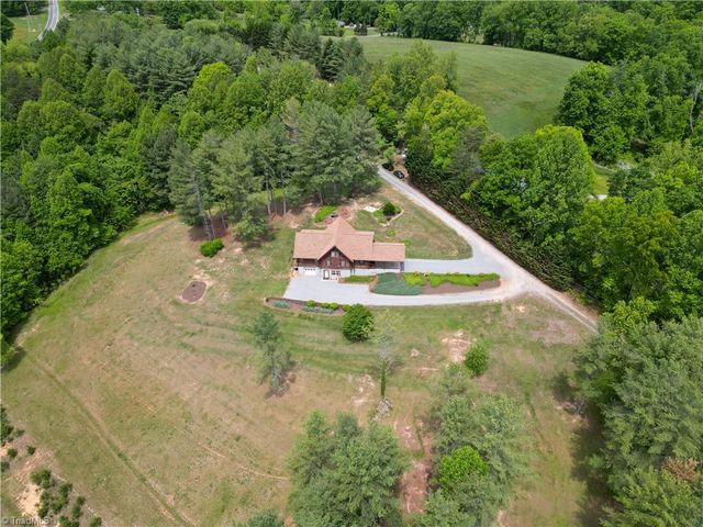 178 Kelly Trail, Mount Airy, NC 27030