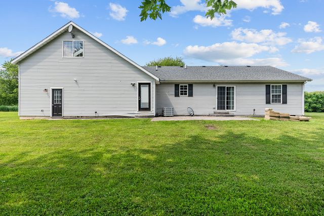 71 E 550 N, Rensselaer, IN 47978