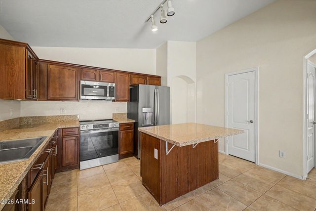 3949 W KESLER Place, Chandler, AZ 85226