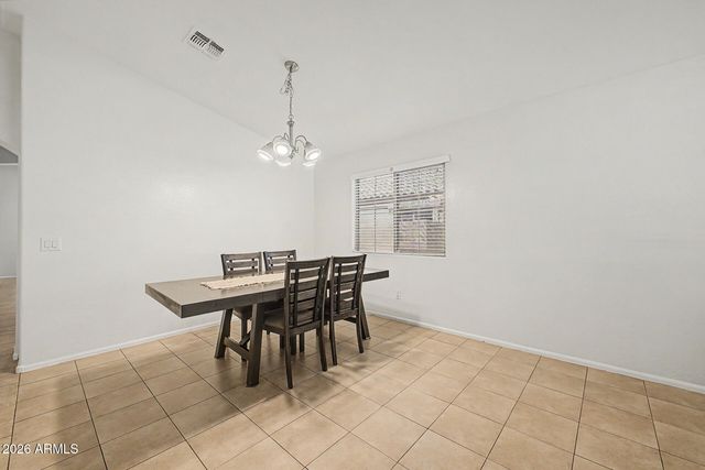 3949 W KESLER Place, Chandler, AZ 85226