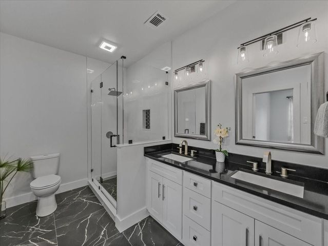 3612 Broken Bow Drive, Granbury, TX 76048