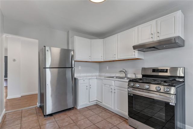 98 Wadsworth Street, Providence, RI 02907