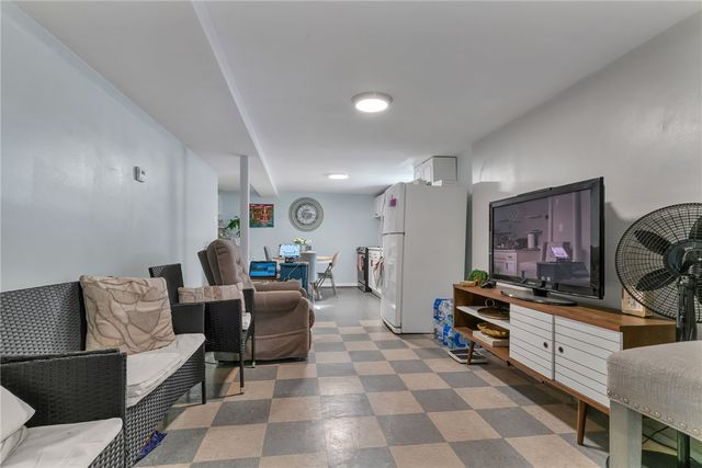 98 Wadsworth Street, Providence, RI 02907