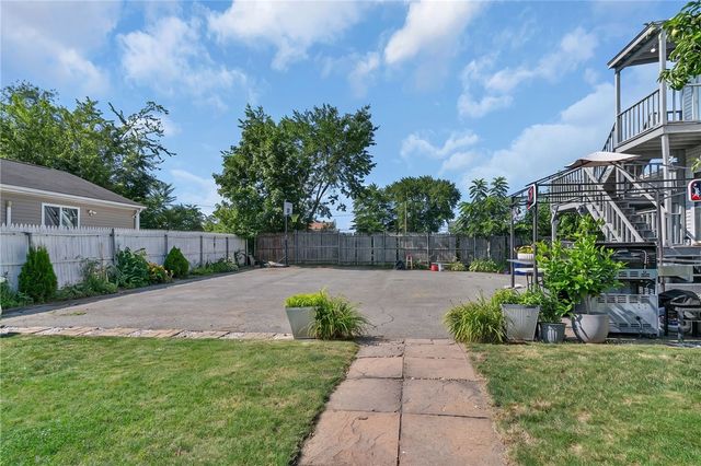 98 Wadsworth Street, Providence, RI 02907