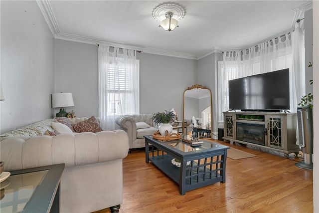 98 Wadsworth Street, Providence, RI 02907