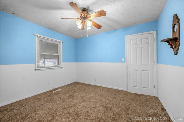 715 N Adair, Vinita, OK 74301