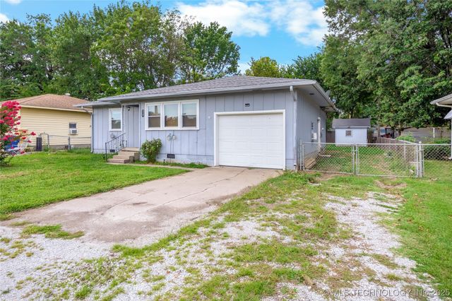 715 N Adair, Vinita, OK 74301