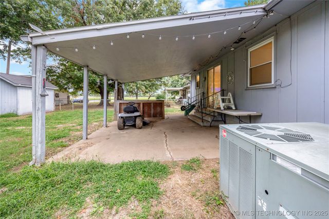 715 N Adair, Vinita, OK 74301