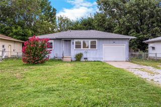 715 N Adair, Vinita, OK 74301