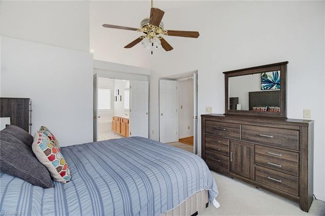 1509 Squires Lane, Kernersville, NC 27284