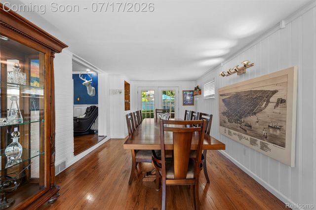 23201 Norcrest Drive, St. Clair Shores, MI 48080