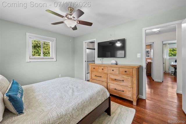 23201 Norcrest Drive, St. Clair Shores, MI 48080