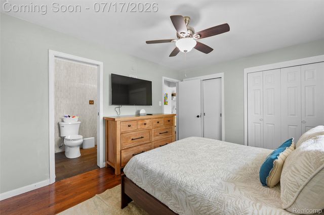 23201 Norcrest Drive, St. Clair Shores, MI 48080